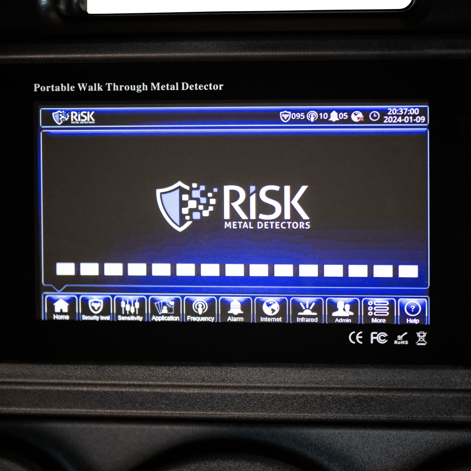 Risk P1 Portable Knife Arch